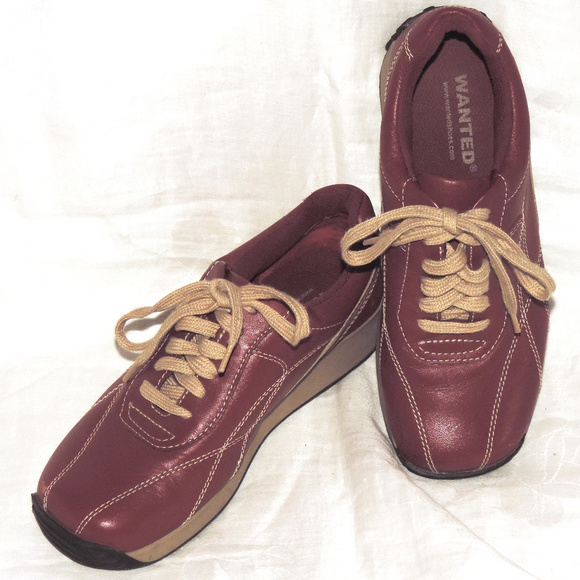 Wanted Speed red lace-up shoes - Picture 1 of 8
